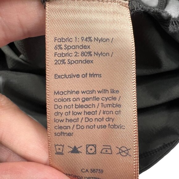 Indyeva NWT UPF 50 Liike V Cinchable Sides Dress Color Pine Size Small - Picture 6 of 10